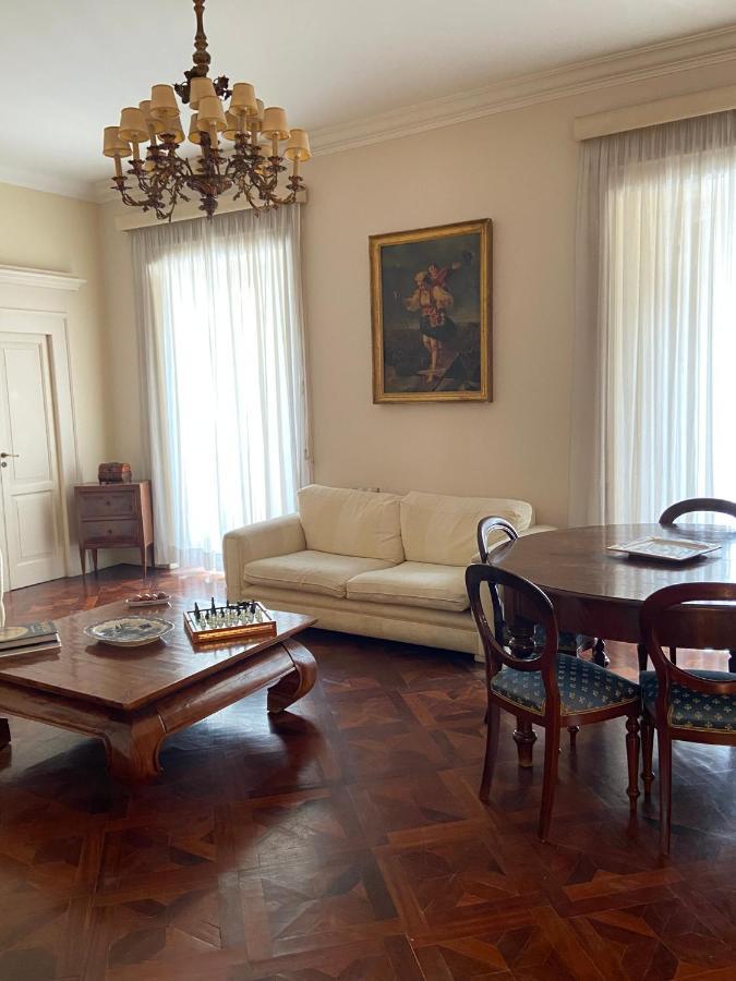 Royal Apartment In San Domenico Maggiore Neapel Exterior foto