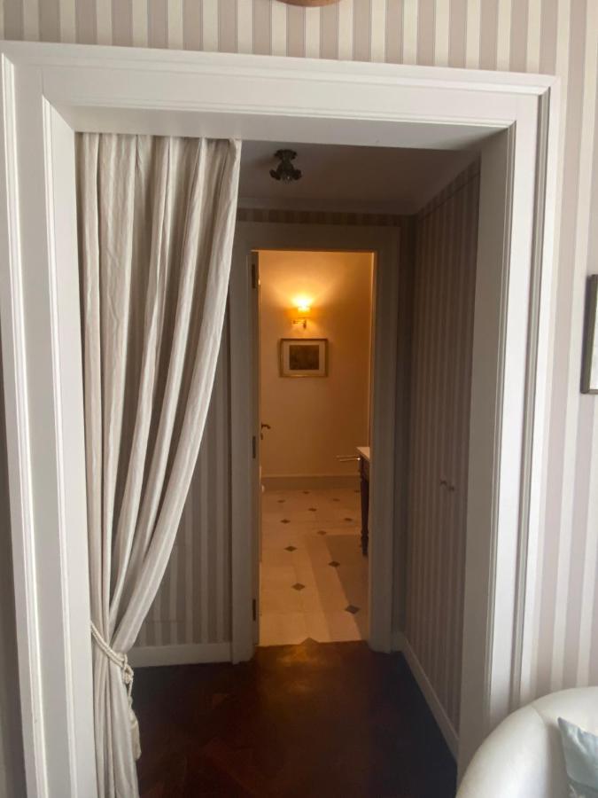 Royal Apartment In San Domenico Maggiore Neapel Exterior foto